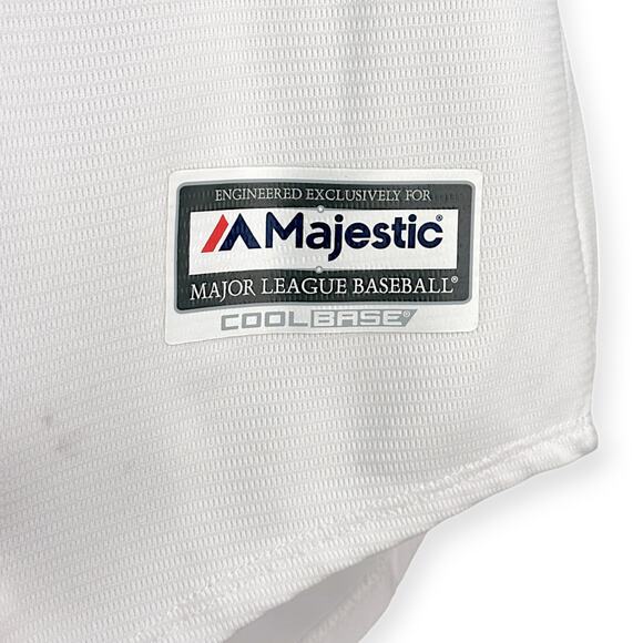 MLB San Diego Padres Script Logo XL #33 Shields White Majestic Baseball Jersey - Picture 7 of 10